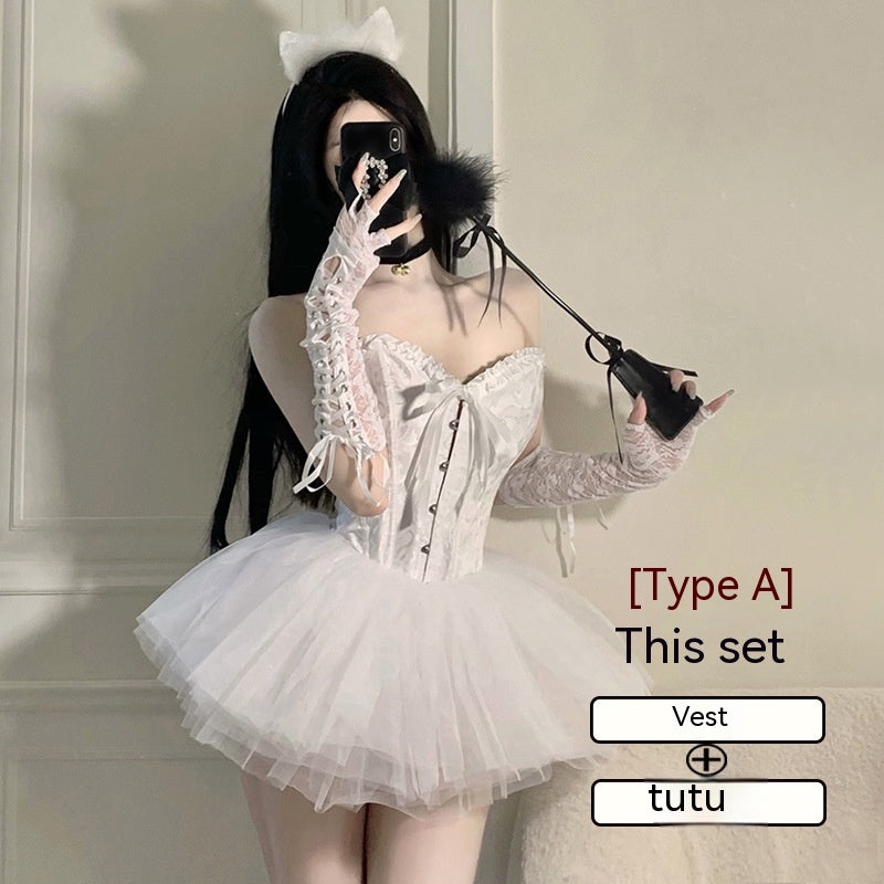 Women's Gothic Queen Costume Set – Black or White – view 6