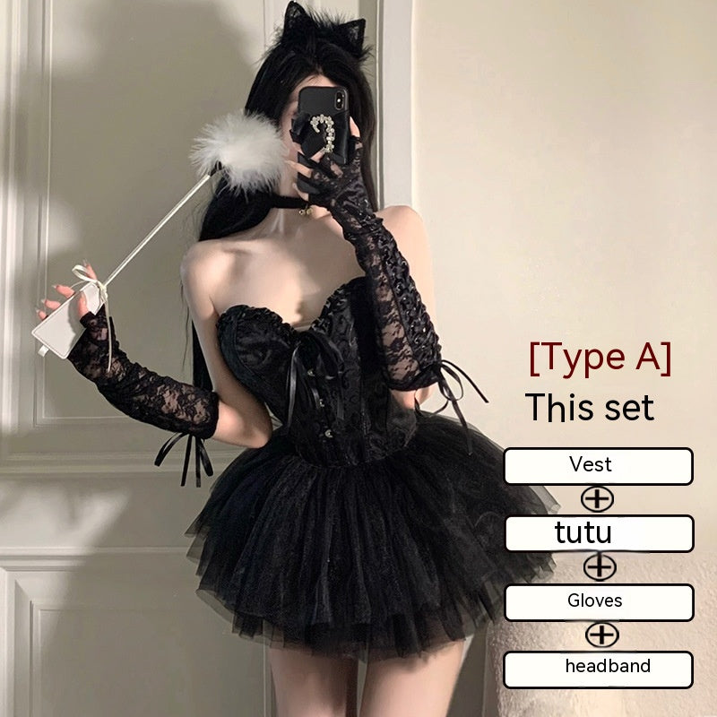 Women's Gothic Queen Costume Set – Black or White – view 4